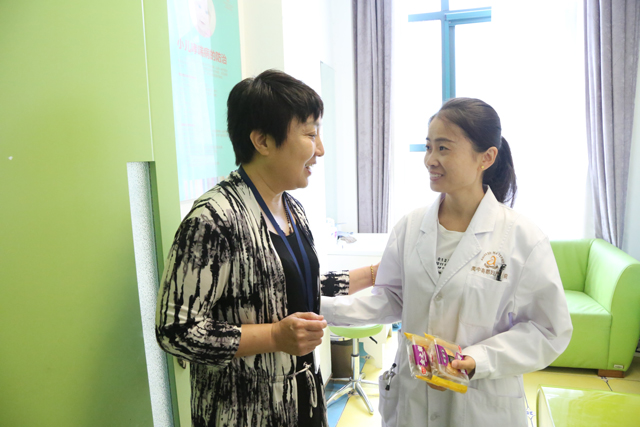中秋节郑州美中商都妇产医院
